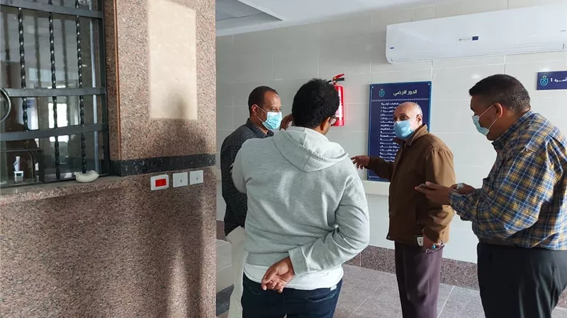 رئيس مركز إسنا جنوب الأقصر فى جولة بعدد من القرى