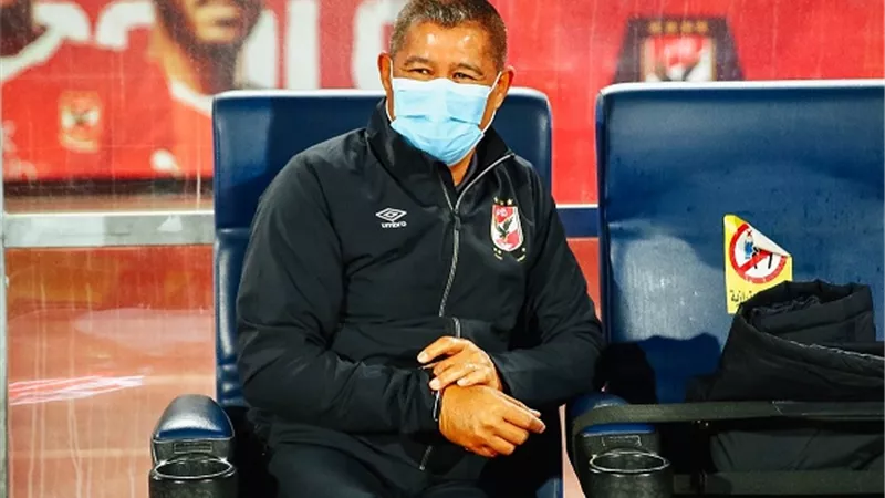 جونسون: الشوط الثانى شهد استفاقة لاعبى الاهلى امام المحلة