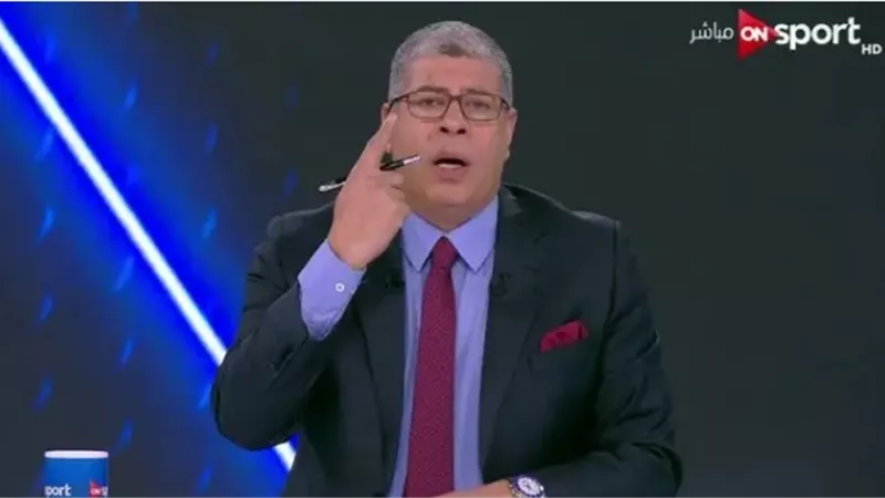 شوبير : أيادى معلومة تتلاعب فى خطابات الفيفا