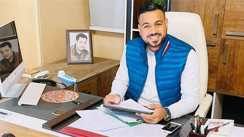 الكاتب محمد الديب يطرح روايته 