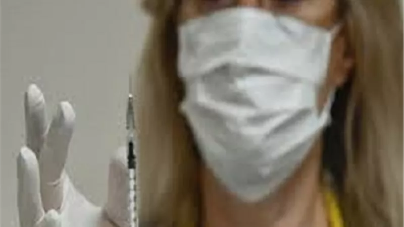الصحة الأمريكية توجه نصائح للطيارين عقب التطعيم بلقاح 