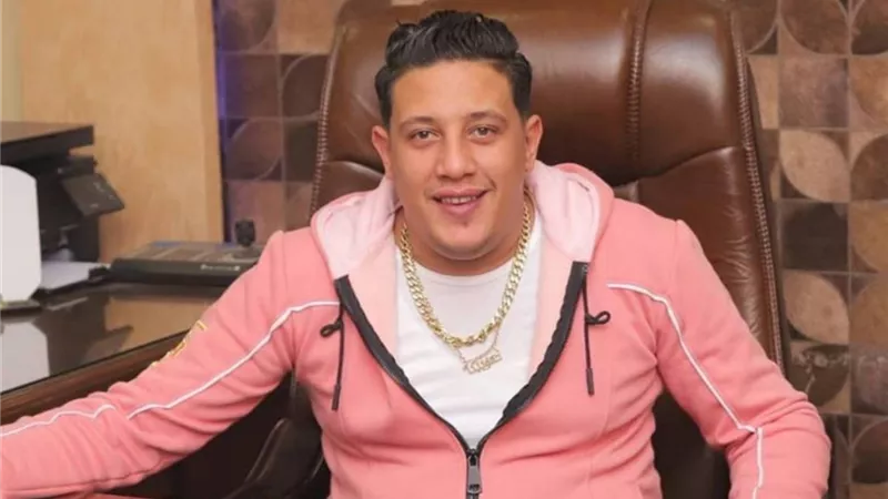 حمو بيكا يتقدم باعتذار لنقابة الموسيقيين