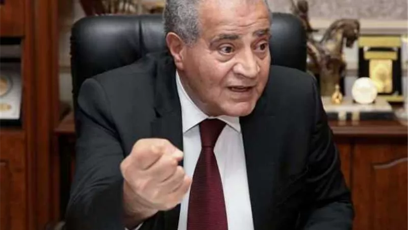 وزير التموين يوجه بتكثيف الرقابة على الأسواق والتصدي لآى مخالفات وتوافر جميع السلع الغذائية