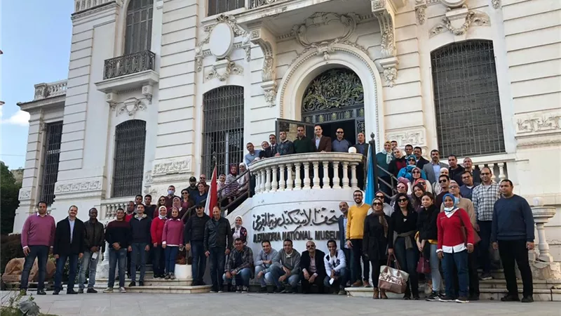 وفد البرنامج الرئاسي يتفقد كوم الشقافة ومتحف الإسكندرية