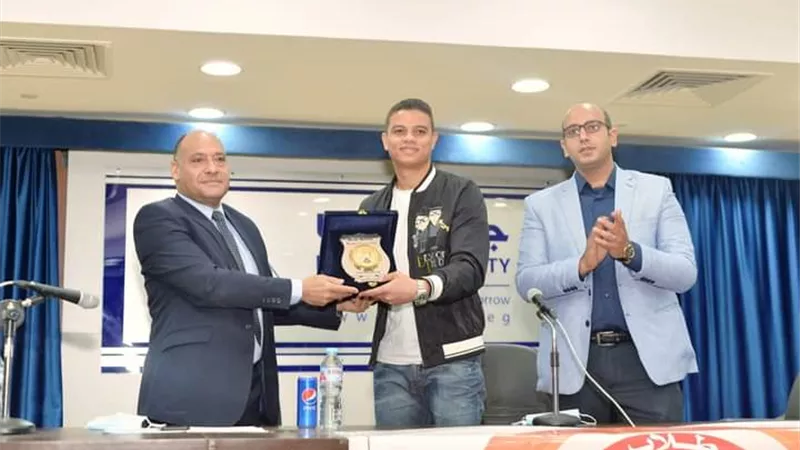 جامعة بنها: ندوة للطلاب عن 