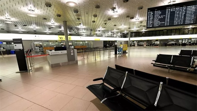 ألمانيا تمنع دخول 63 مسافرا قادمين من بريطانيا