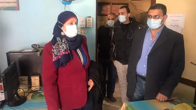 وكيلة مديرية التربية والتعليم بالقليوبية تتفقد إدارة بنها