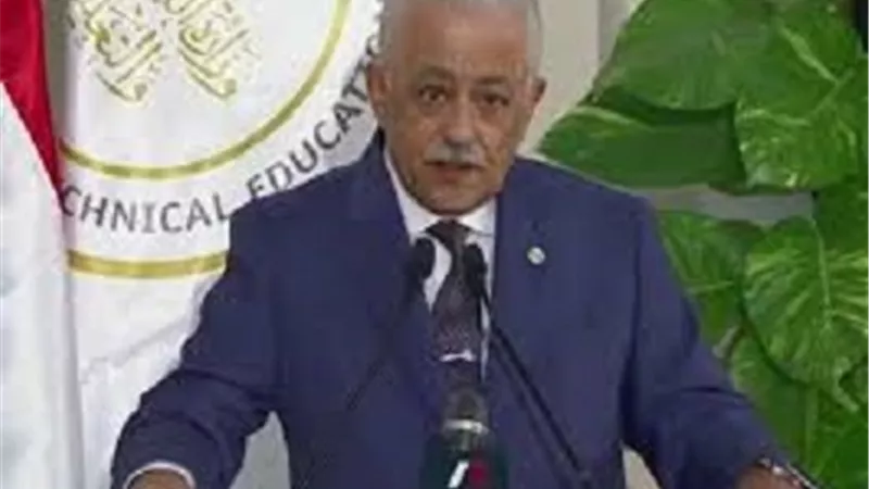 ابرز 9 قرارات من طارق شوقى بشأن الدراسة وغياب الطلاب