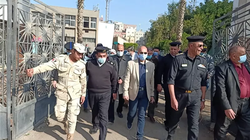 وكيل وزارة الصحة بالشرقية يتفقد الأماكن المختلفة بالمحافظة