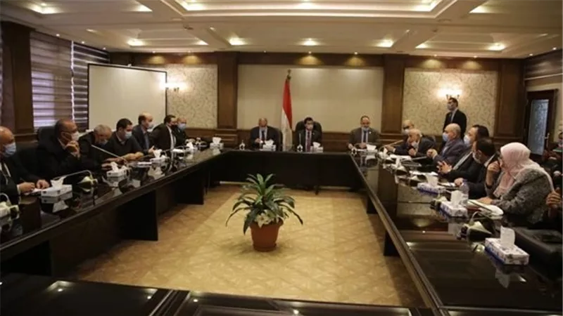 وزير الرياضة يناقش مع اللجنة المنظمة آخر استعدادات مونديال اليد