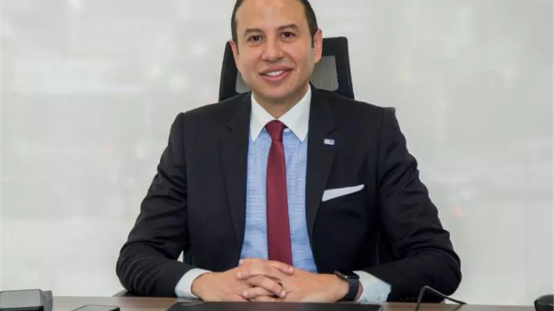 حسن عمار يعلن موعد عودة استاد بورسعيد للنادي المصري