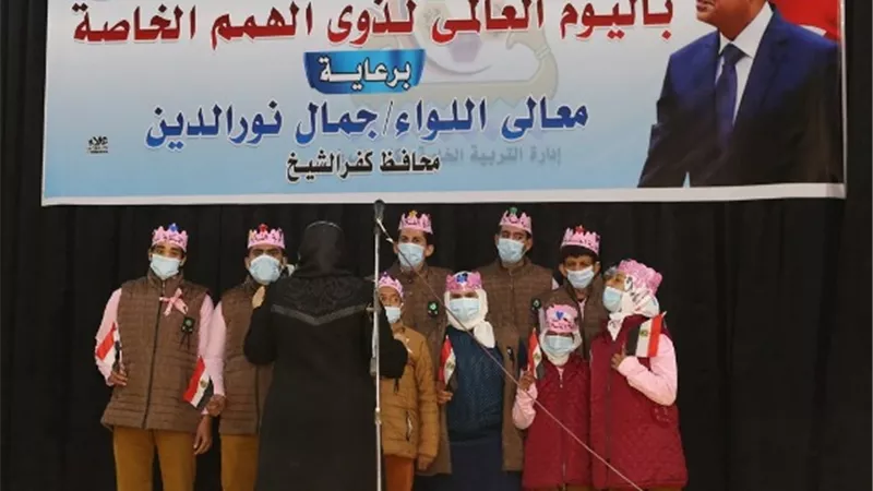 محافظ كفر الشيخ يكرم ذوي الهمم من الطلاب ويشيد بمواهبهم الفنية والثقافية