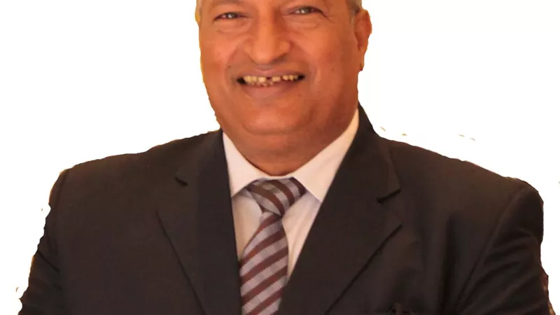 مدير التعليم العام بالقاهرة يوضح خطوات تسجيل استمارة الشهادة الاعدادية إلكترونيا .. البداية من رابط الوزارة