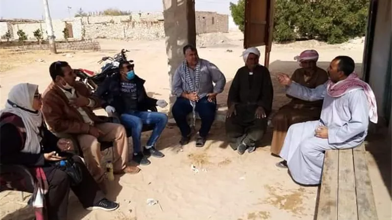 الارشاد والبحوث يواصلان حملات التوعية وتفقد حقول القمح بالوادى الجديد