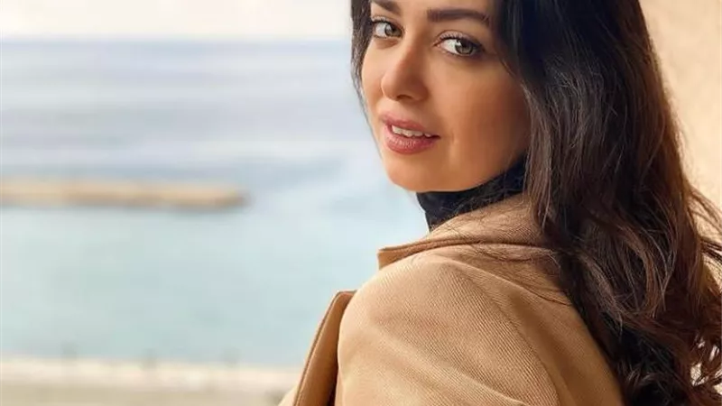 بنظرة ساحرة .. هبه مجدى تشارك جمهورها أحدث إطلالتها