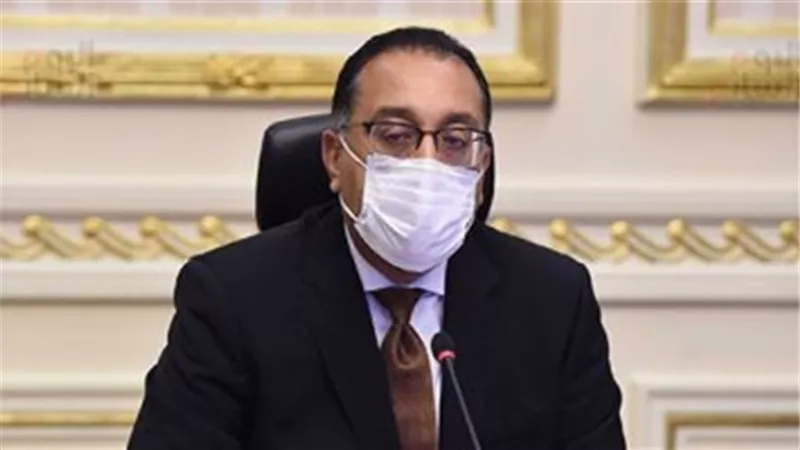 جولة تفقدية لرئيس الوزراء بمجمع محاكم عابدين