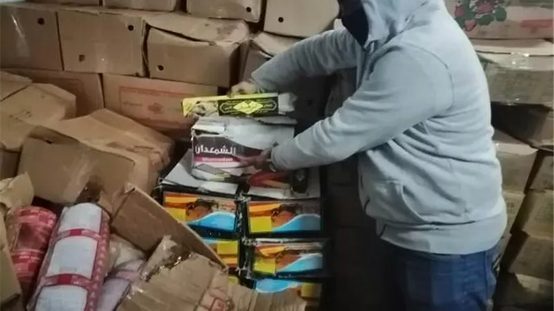 التحفظ على 3 أطنان لحوم وخضروات مصنعة بأحدى الثلاجات الكبرى بالأقصر