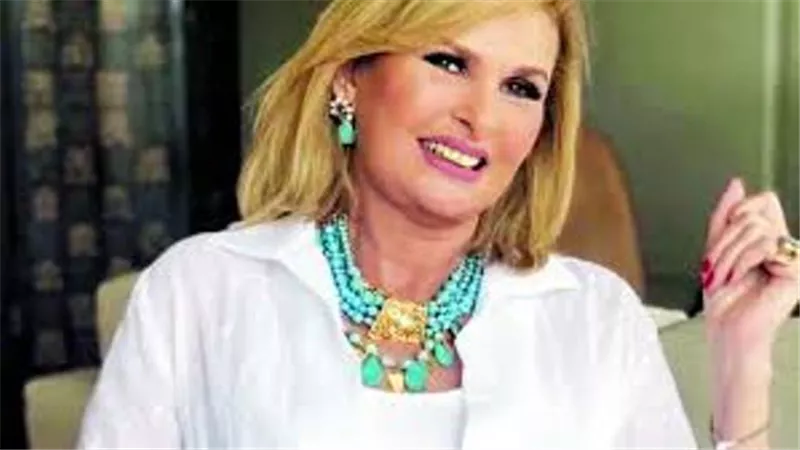 يسرا توجه رسالة لجمهورها بعد إصابتها بفيروس كورونا