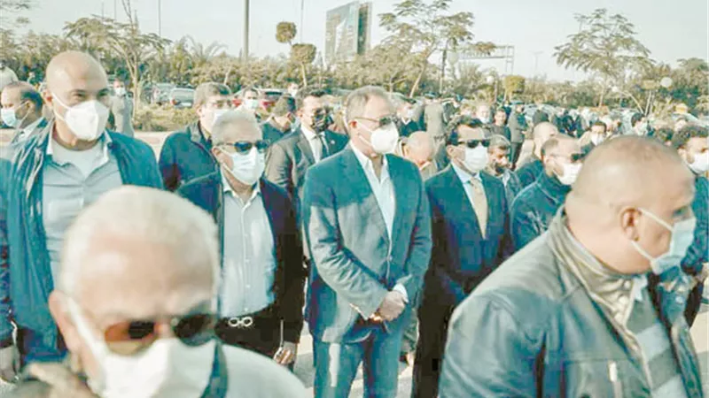 الخطيب وقيادات الزمالك ودعوا 