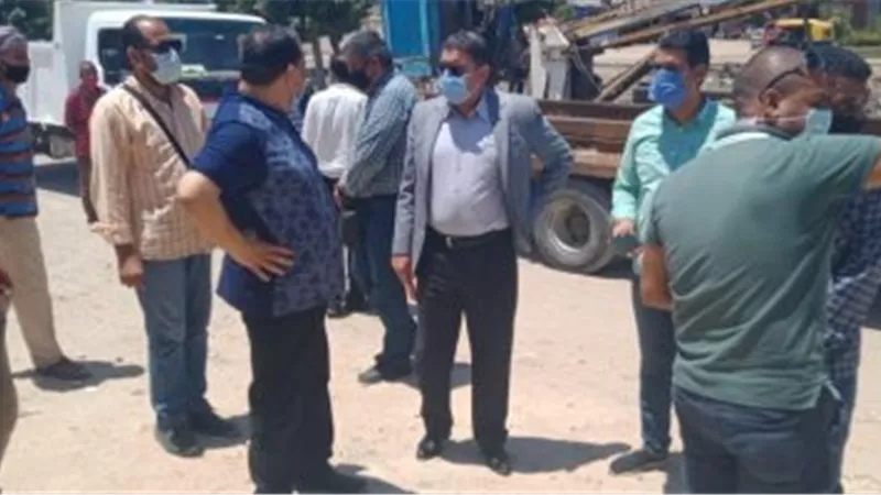 غلق منشأت وكافيهات مخالفة ومصادرة الشيش بحى شرق