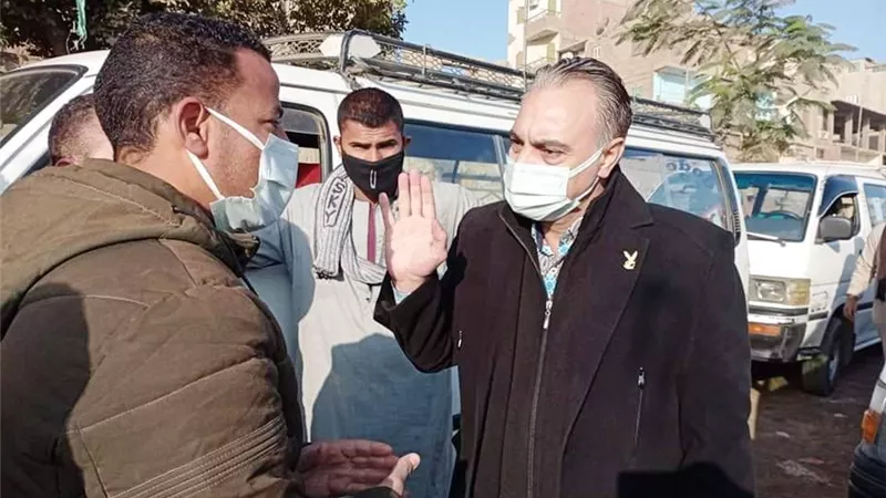 حملات ميدانية للاجهزة المحلية بملوى لضبط المخالفات
