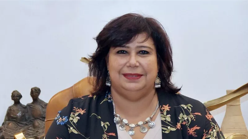 فنانو البالون يستغيثون بوزيرة الثقافة لحمايتهم من كورونا
