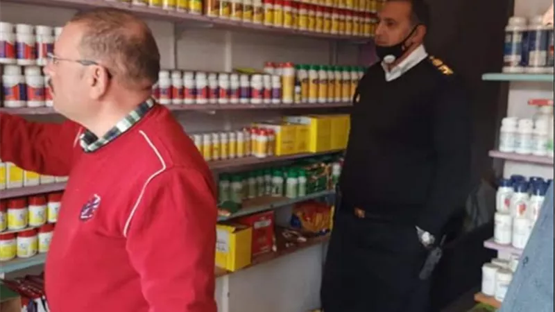 مديرية الزراعة تضبط 3 محلات لتجارتهم بالمبيدات والأسمده ببنى سويف