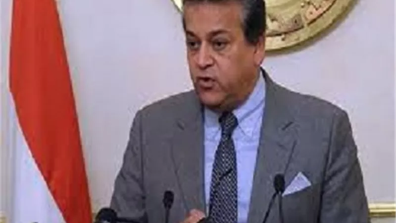 وزير التعليم العالي يختتم فعاليات الدورة الثانية من الأولمبياد العربي للرياضيات
