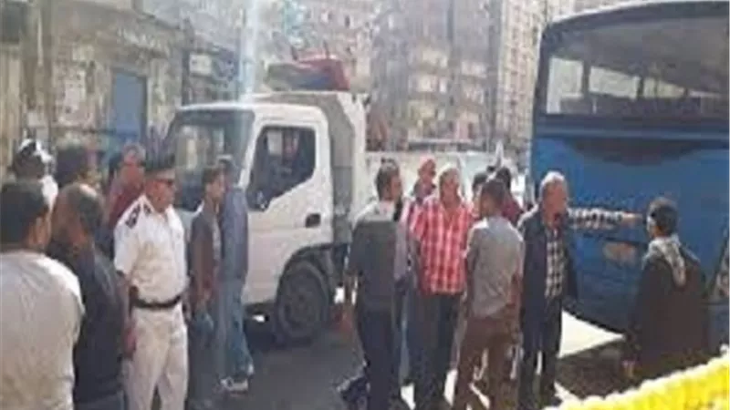 إعدام لحوم والبان مصنعة مجهولة المصدر بحى ثان المنتزة