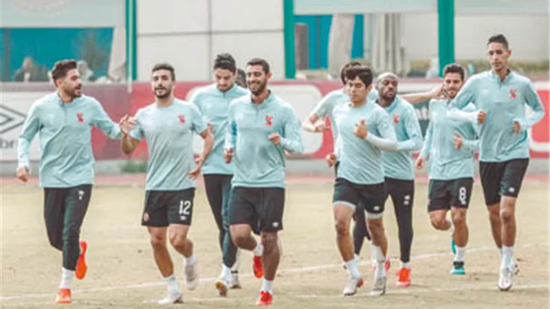 حظر تجوال بين لاعبي الأهلي وعقوبات علي المخالفين