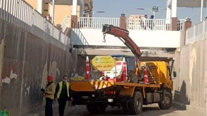 غلق نفق الزعفران لتطوير محيط جامعة عين شمس.. الخليفة المأمون والعباسية ومحور روكسي طرق بديلة للطلاب