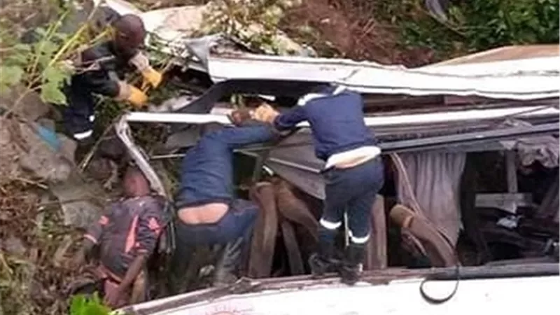 60 قتيلا بتصادم حافلة ركاب مع شاحنة في الكاميرون