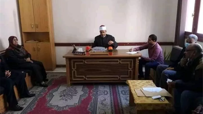إجراء القرعة العلنية لأعمال النظام والمراقبة للشهادتين الابتدائية والإعدادية بمنطقة الأقصر الأزهرية
