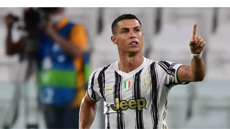 رونالدو يتصدر أفضل لاعبي «الكالتشيو»