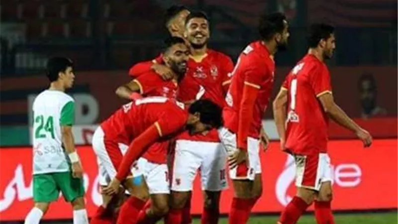 تفاصيل إصابة نجم الأهلى وموعد عودته للتدريبات