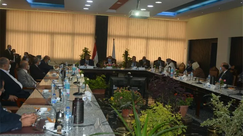 مجلس جامعة الزقازيق يقرر افتتاح مقر جديد بالعاصمة الادارية الجديدة ويتخذ عددا من القرارات المهمة