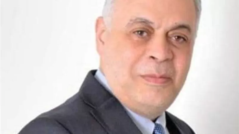 وفاء عامر تحتفل بعيد ميلاد نقيب المممثلين بطريقتها الخاصة