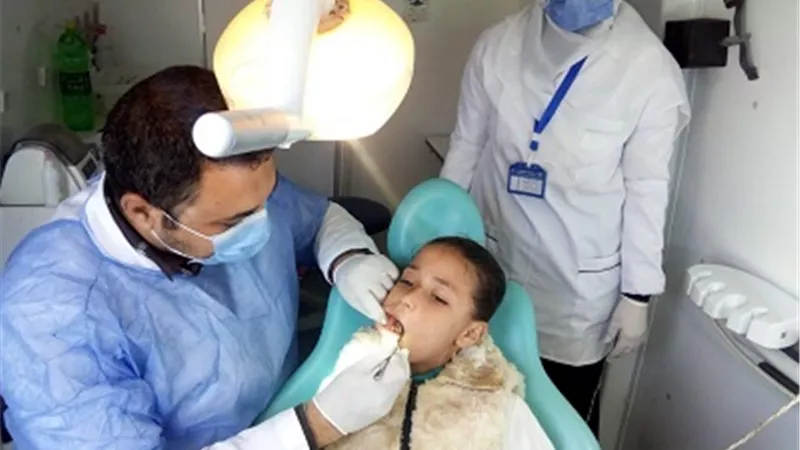 الكشف على 1644 مريض بقافلة طبية بالدقهلية
