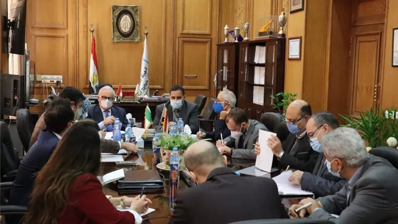 تعزيز التعاون المشترك بين مصر وإيطاليا فى تطوير السكة الحديد