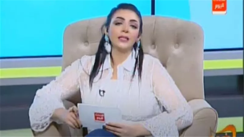 هدير سمير تستعرض أبرز ترندات السوشيال ميديا ٢٠٢٠