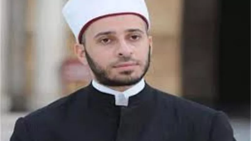 تعليق أسامة الأزهري على تحريم الاحتفال برأس السنة.. فيديو