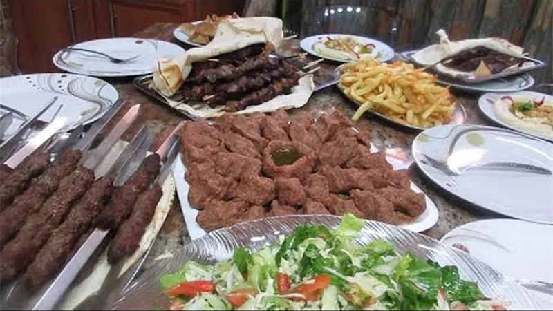 مشاوى شهية بتتبيلة لبنانيه بالفيديو من اكلات لبنان