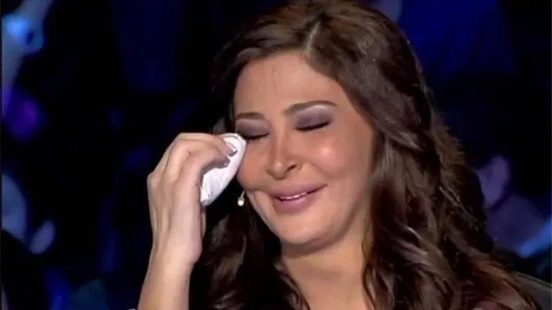 لن يأتى فى تاريخ البشرية أسوأ منك.. رسالة حزينة من إليسا لعام 2020
