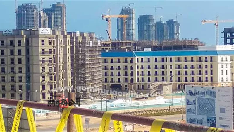 البدء فى أعمال الأساسات لـ(8) أبرج أخري بالمنطقة الشاطئية بالعلمين الجديدة