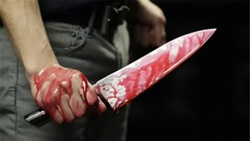ثمن الشهامة 6 طعنات .. دافعت عن جارتها فسلمها لملك الموت