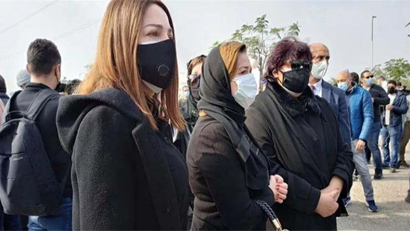 الحزن يسيطر على سوزان نجم الدين ولبلبة فى جنازة وحيد حامد