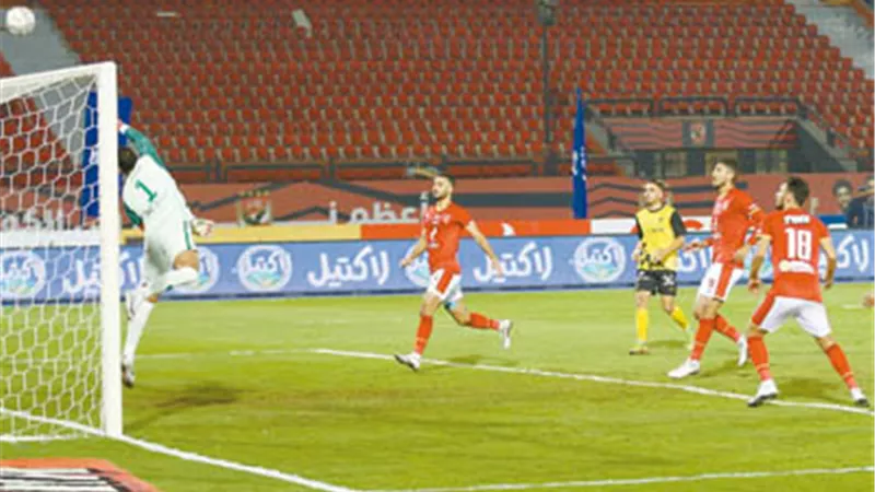 الأهلي توقف.. أمام دجلة وعبدالمنصف