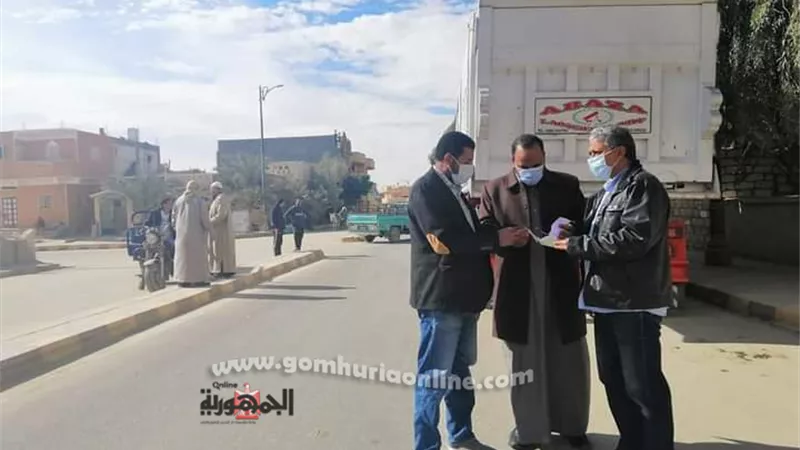استلام ١٦٠ طن جبس زراعي بإدارة لتحسين الأراضي بسيوة