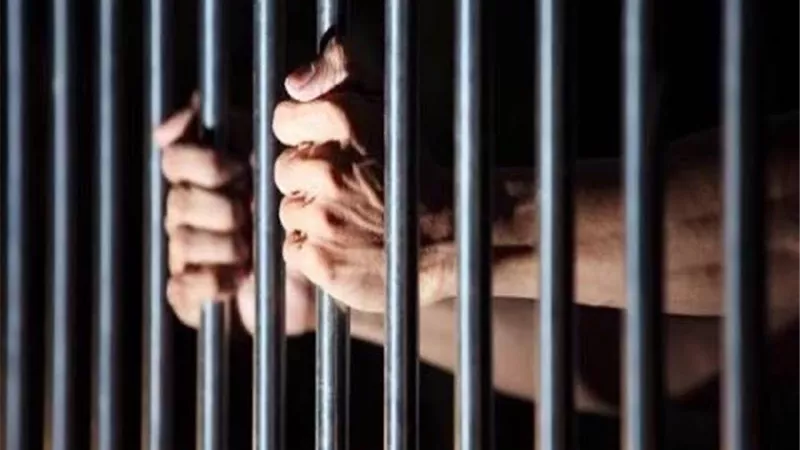 ضبط شاب يحول مدخرات العاملين بليبيا للجنية المصري فى الدقهلية