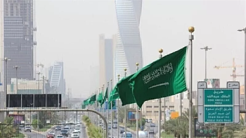 السعودية تنهي تعليق الرحلات الجوية الدولية والدخول إلى اراضيها بشروط مقننه